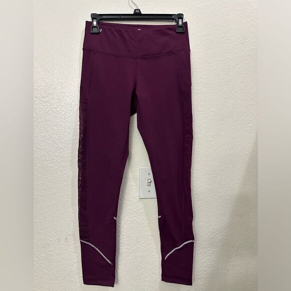 2 Yogalicious pants - Picture 2 of 10